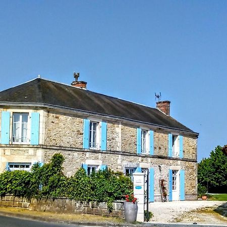 לינה וארוחת בוקר La Maison De Thiré מראה חיצוני תמונה